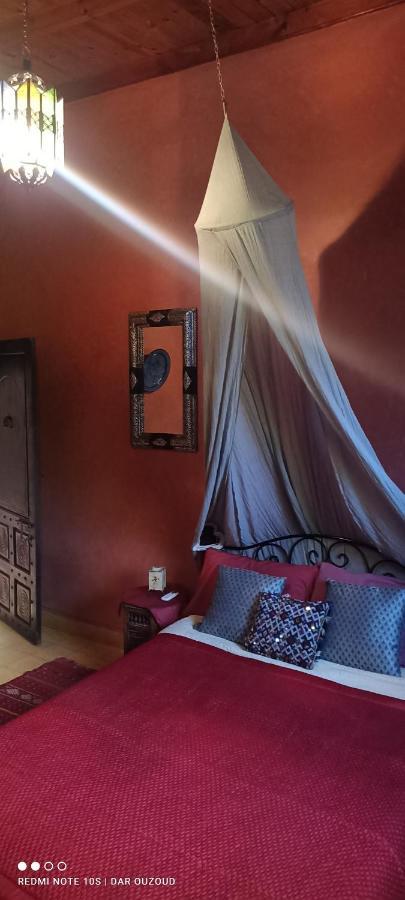 Dar Ouzoud Vegan Hotel Ruang foto